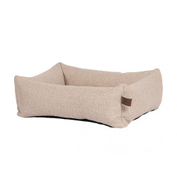 Snug, le corbeille fermée pour chien de chez Fantail